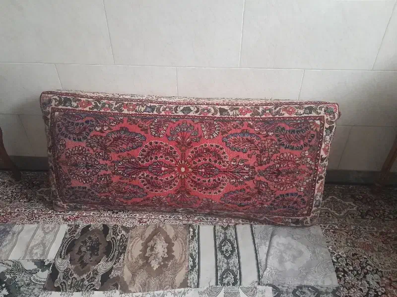 دوجفت پشتی دست بافت بفروش میرسد|پشتی|اراک, |دیوار