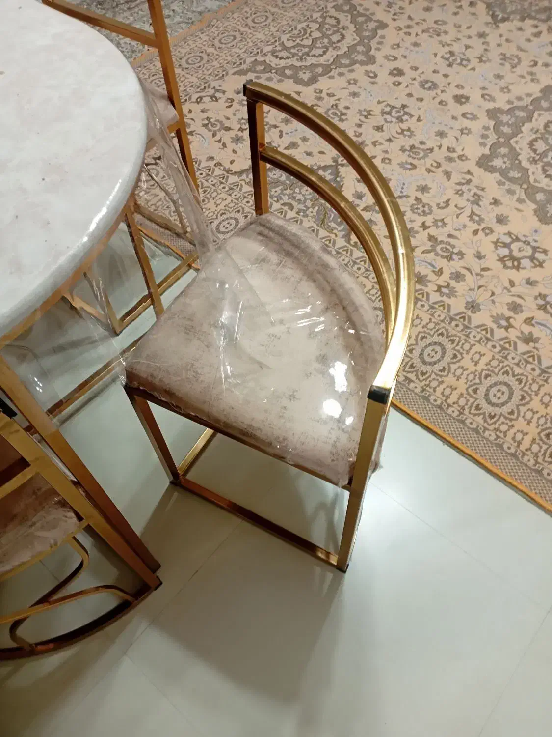 میز نهار خوری شش نفر|میز و صندلی غذاخوری|مشهد, امیریه|دیوار