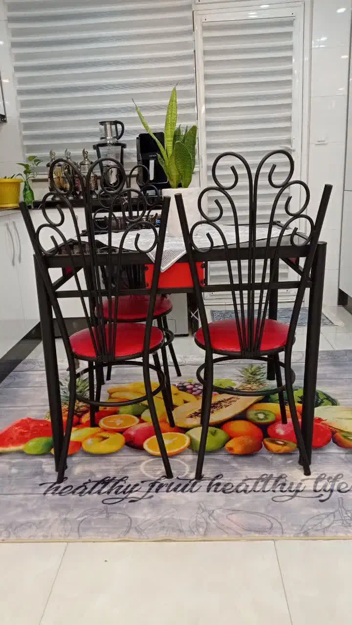 میز غذاخوری|میز و صندلی غذاخوری|قم, نوقطار|دیوار