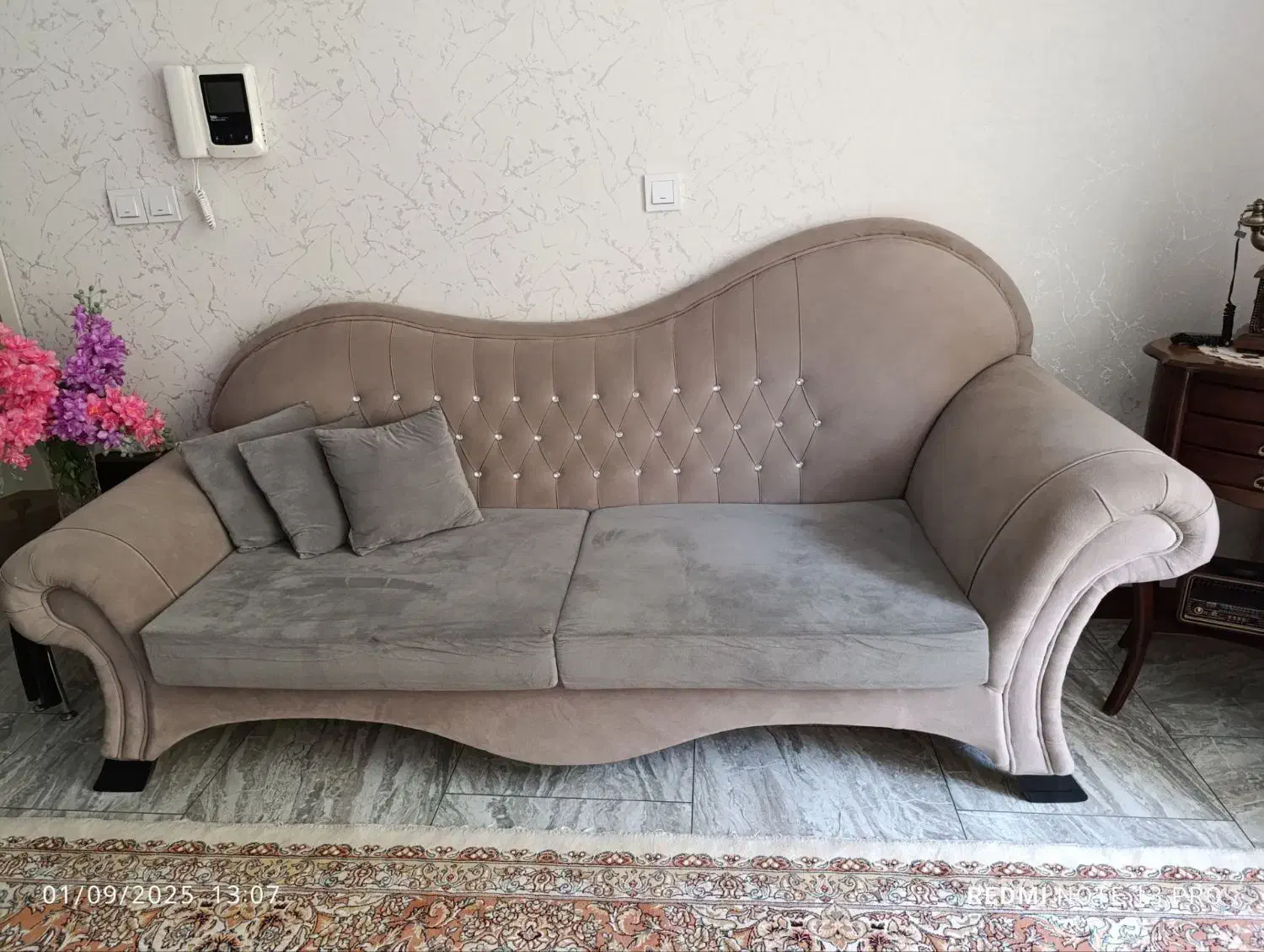 ۱۰۰۰۰۰۰۰|مبلمان خانگی و میز عسلی|همدان, |دیوار