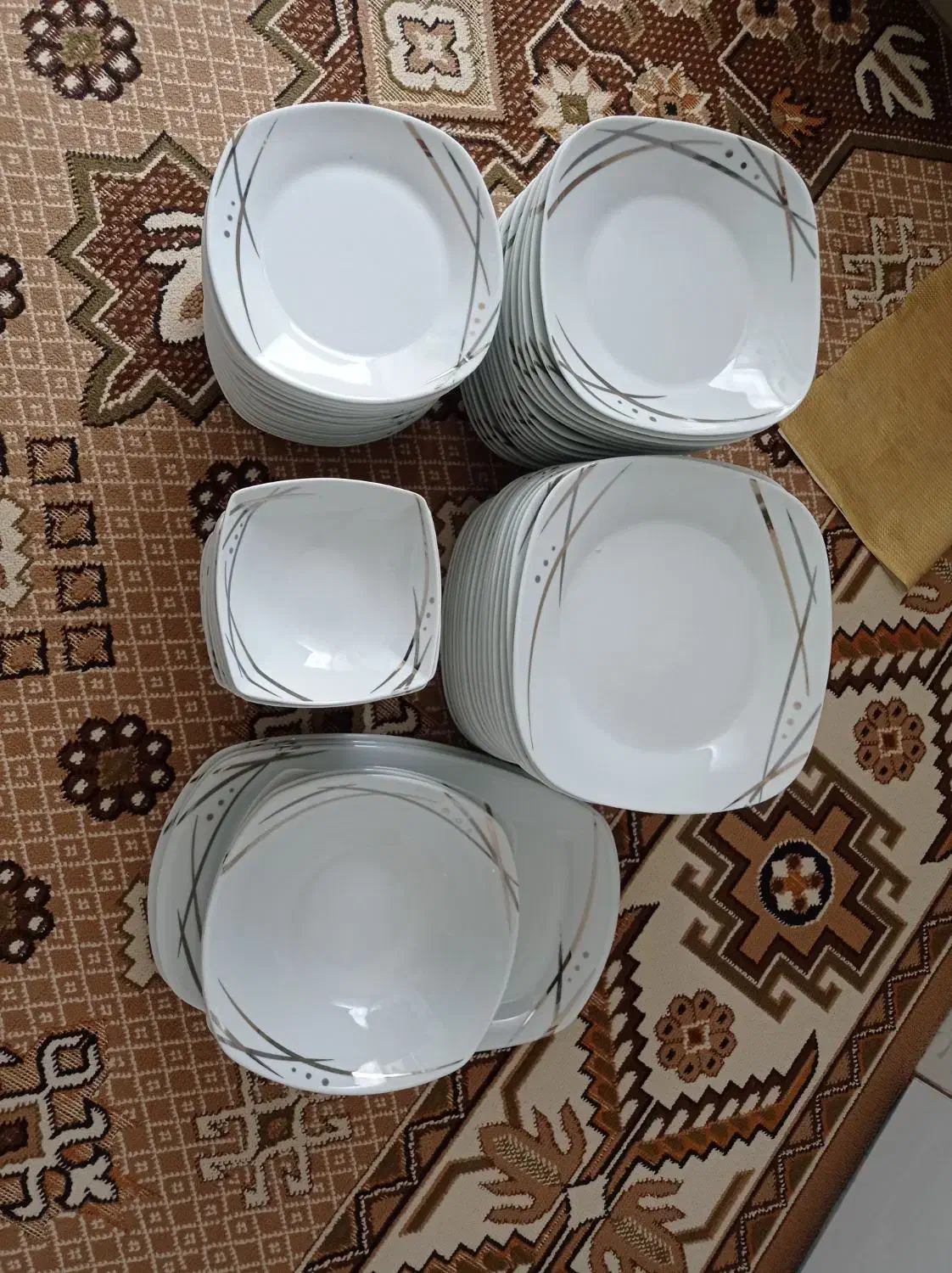 سرویس چینی|ظروف سرو و پذیرایی|جوانرود, |دیوار