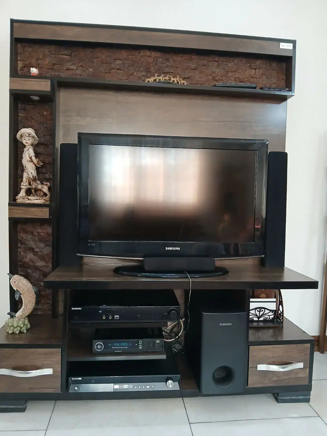 زیر تلویزیونی|میز تلویزیون|تهران, جوادیه|دیوار