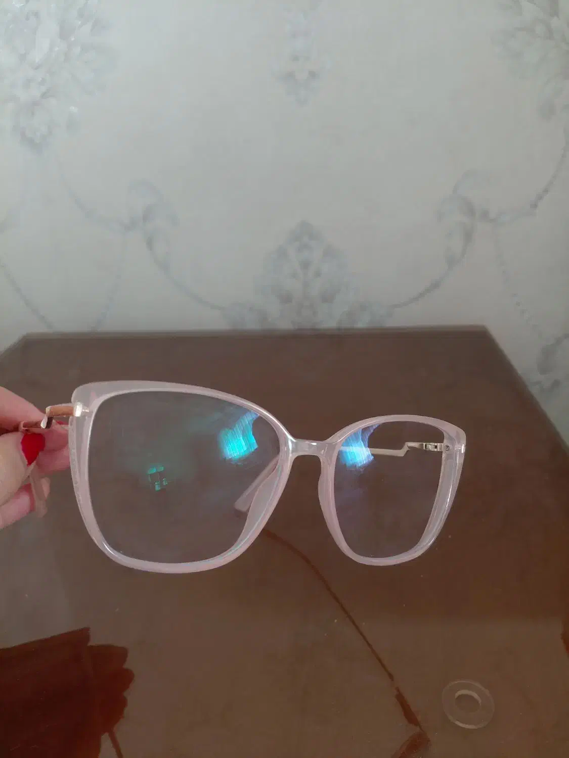 فرم عینک طبی|زیورآلات و اکسسوری|تهران, بلورسازی|دیوار