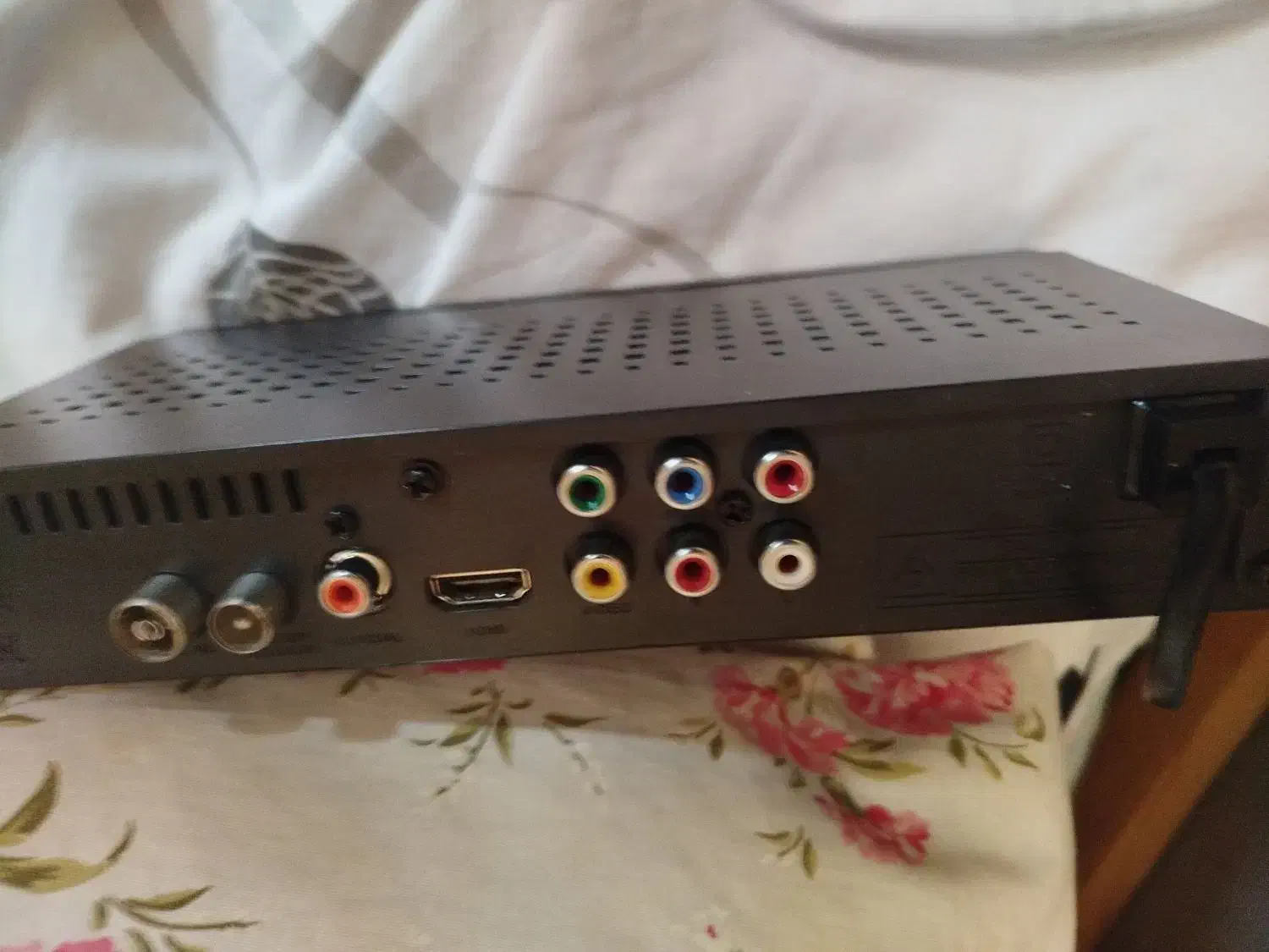 دستگاه دیجیتال سالم در حد نو|صوتی و تصویری|همدان, |دیوار