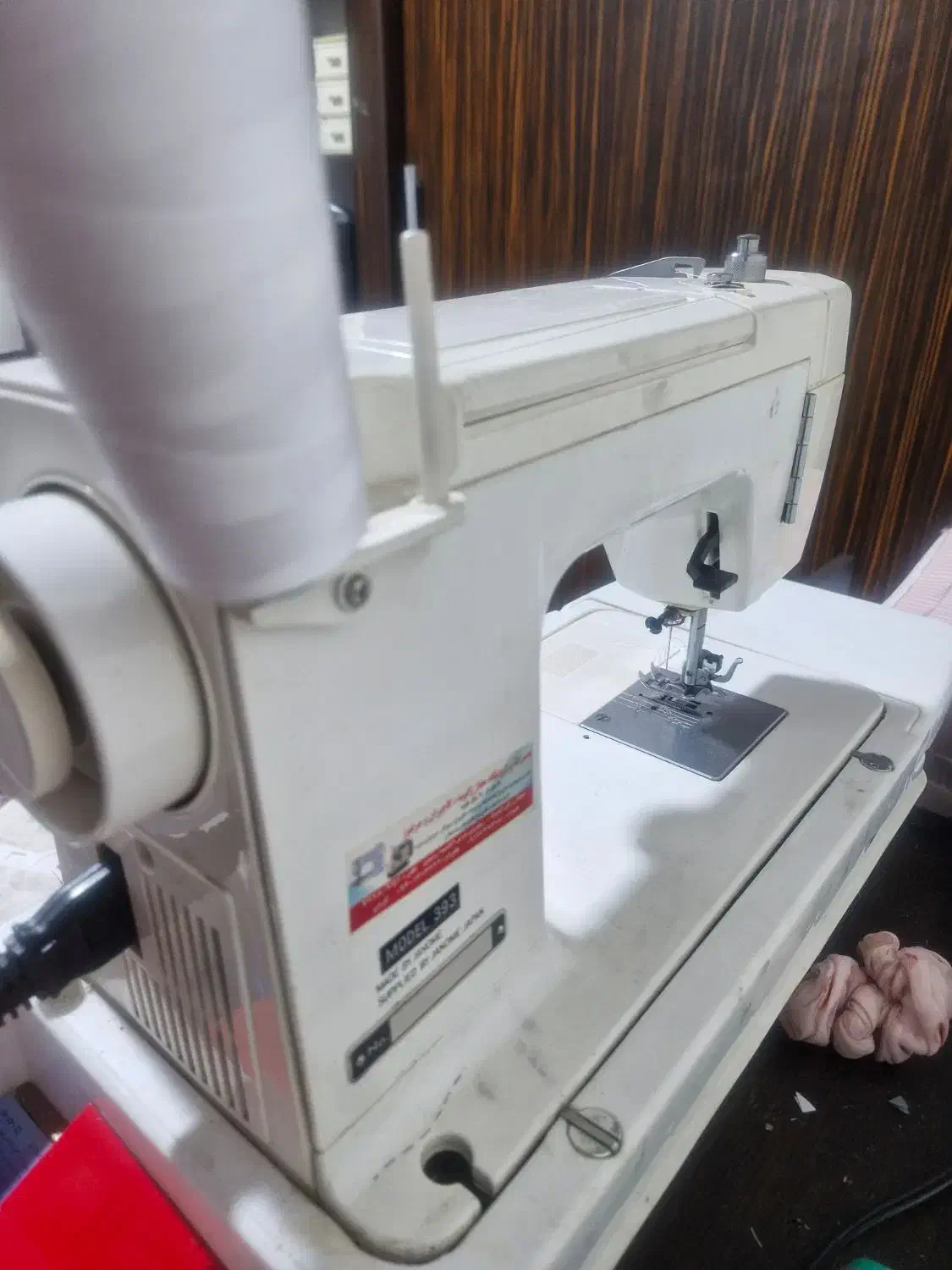 چرخ خیاطی ژانومه|چرخ خیاطی و ریسندگی|اصفهان, رکن الدوله غربی|دیوار