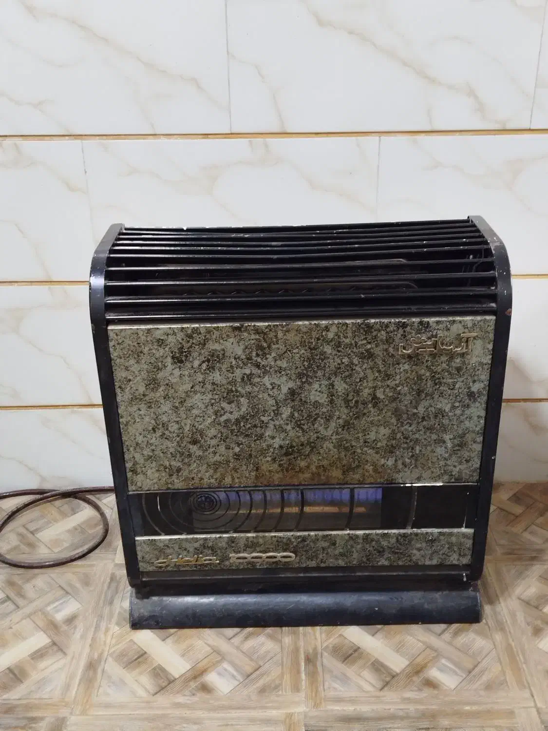 بخاری|بخاری، هیتر، شومینه|اقبالیه, |دیوار