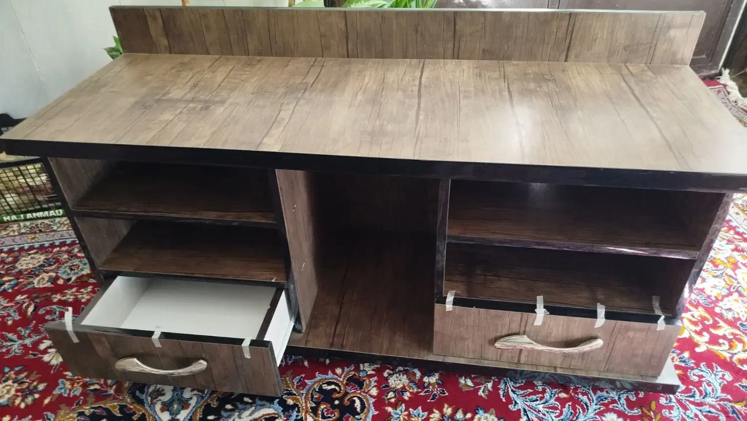 میز تلویزیون در حد نو|میز تلویزیون|نهاوند, |دیوار