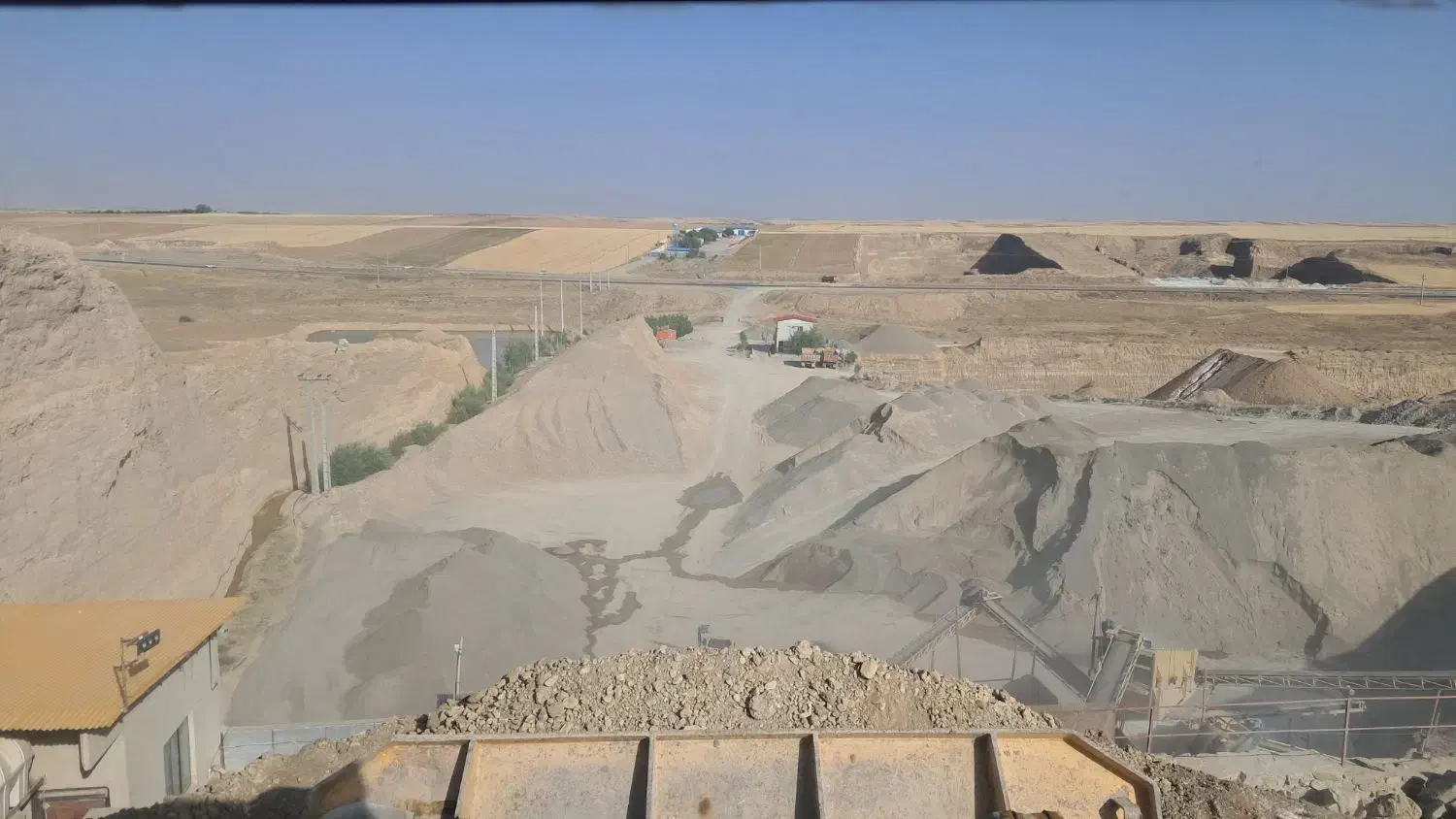 فروش شن و ماسه|مصالح و تجهیزات ساختمان|رزن, |دیوار