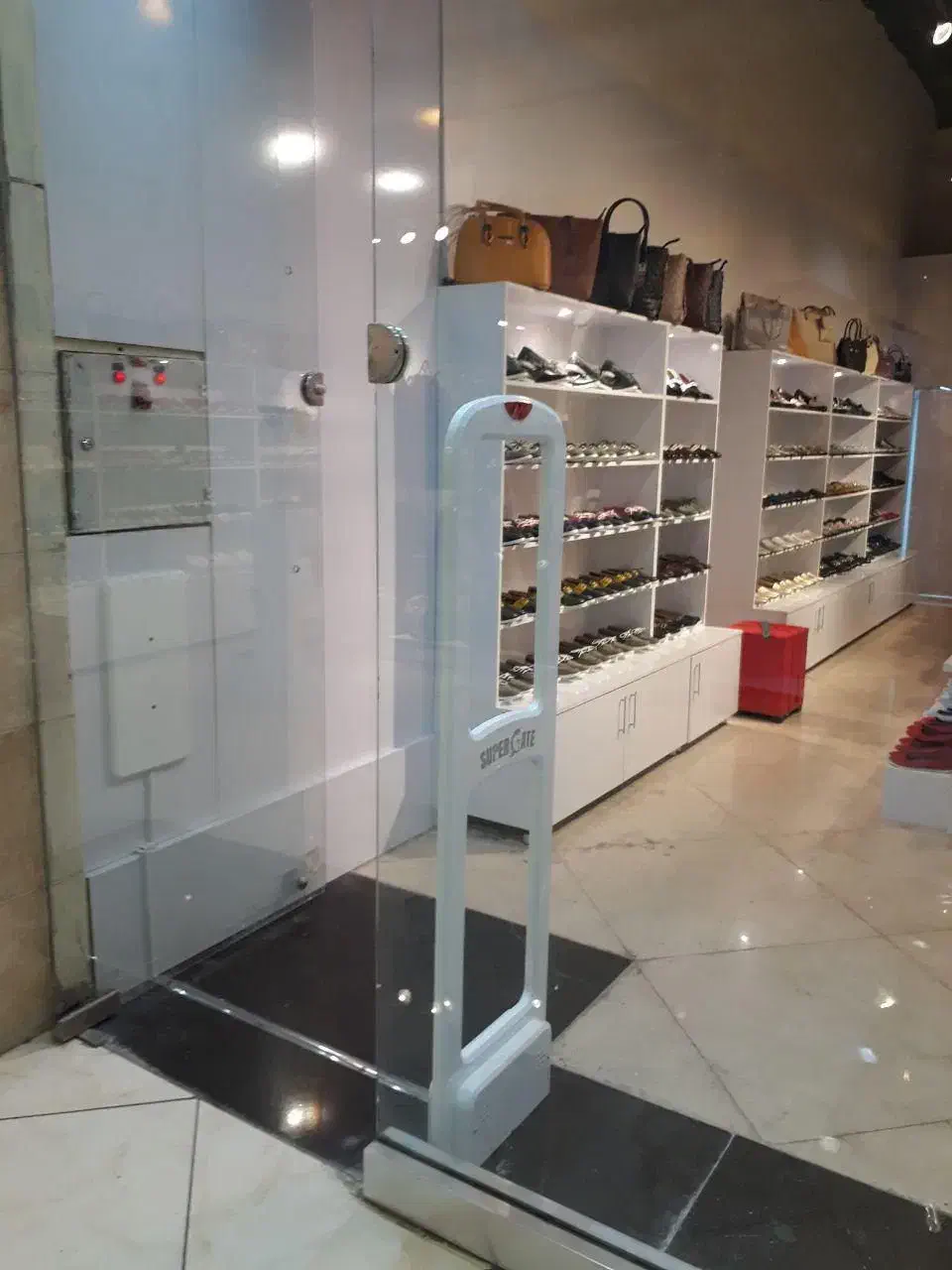 نصب تگ مگنت ضدسرقت فروشگاه/مغازه سوپرگیت|عمدهفروشی|تهران, ایرانشهر|دیوار