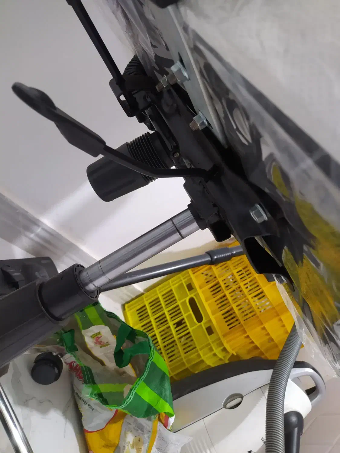 صندلی تحریر یا مدیریت|میز تحریر و کامپیوتر|گلستان (تهران), |دیوار