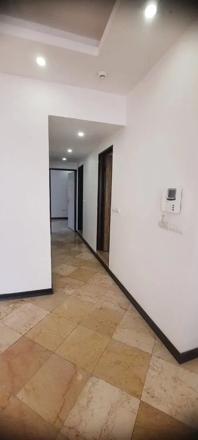 اجاره واحد ۱۴۰ متری/سه خواب