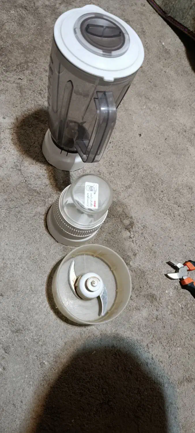 آبمیوه گیر در حد نو و به شرط تست|آبمیوهگیر و آبمرکباتگیر|اردبیل, |دیوار