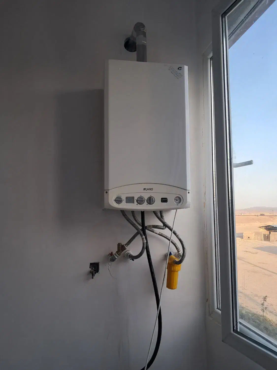 تعمیر نصب پکیج آبگرمکن تصفیه آب برد رادیاتور|خدمات پیشه و مهارت|رباطکریم, رباطکریم|دیوار