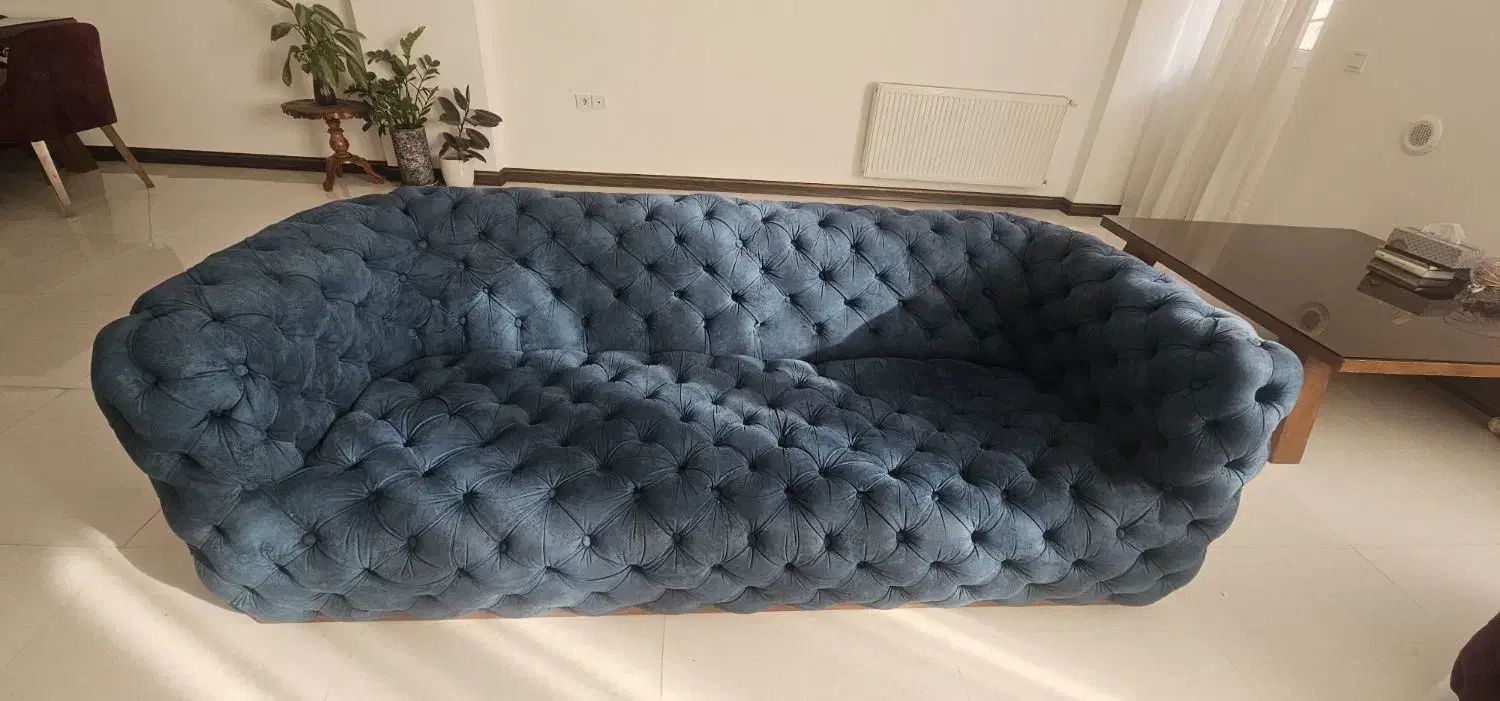 مبل ۷ نفره و میز نهارخوری ۶ نفره|مبلمان خانگی و میز عسلی|پرند, فاز ۱|دیوار