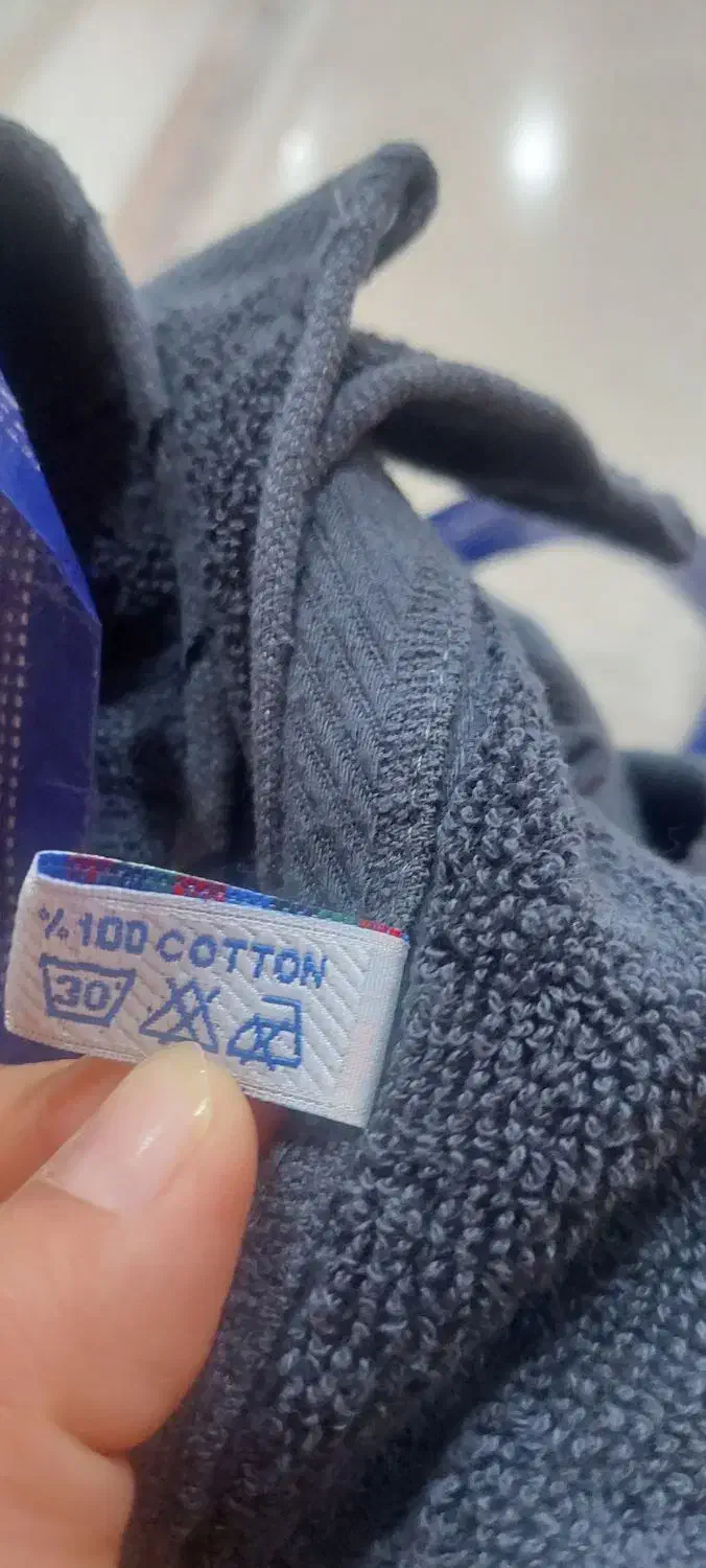 حوله حمام نو نو نو|لوازم حمام|قم, شهرک قدس|دیوار