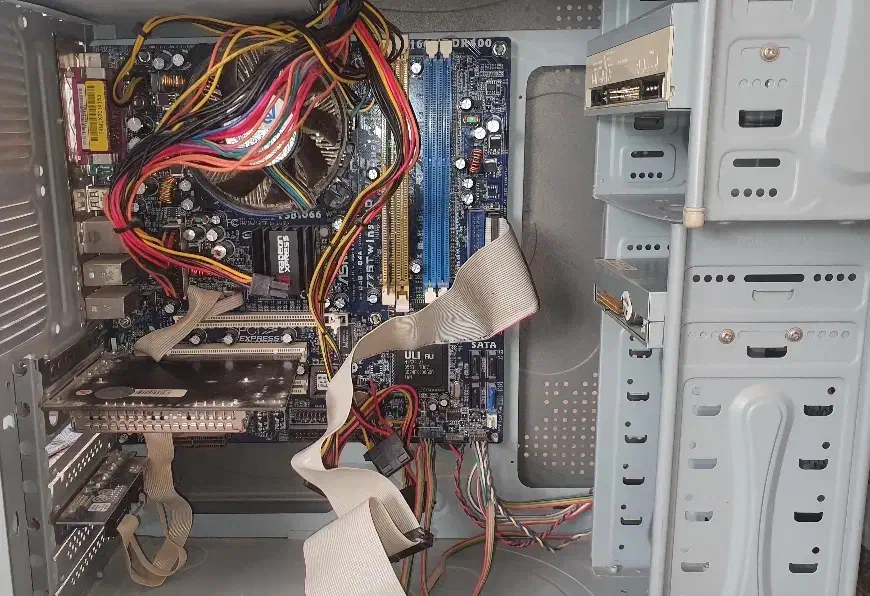 کیس کامپیوتر|رایانه رومیزی|خرم‌آباد, |دیوار