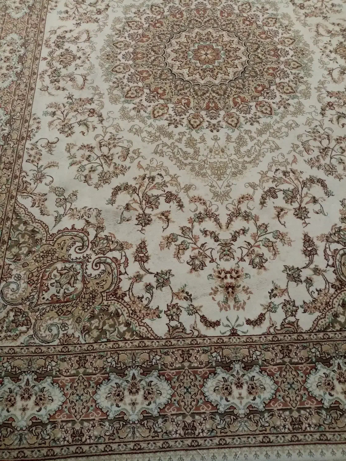 فرش ماشینی 700 شانه|فرش|گرگان, |دیوار