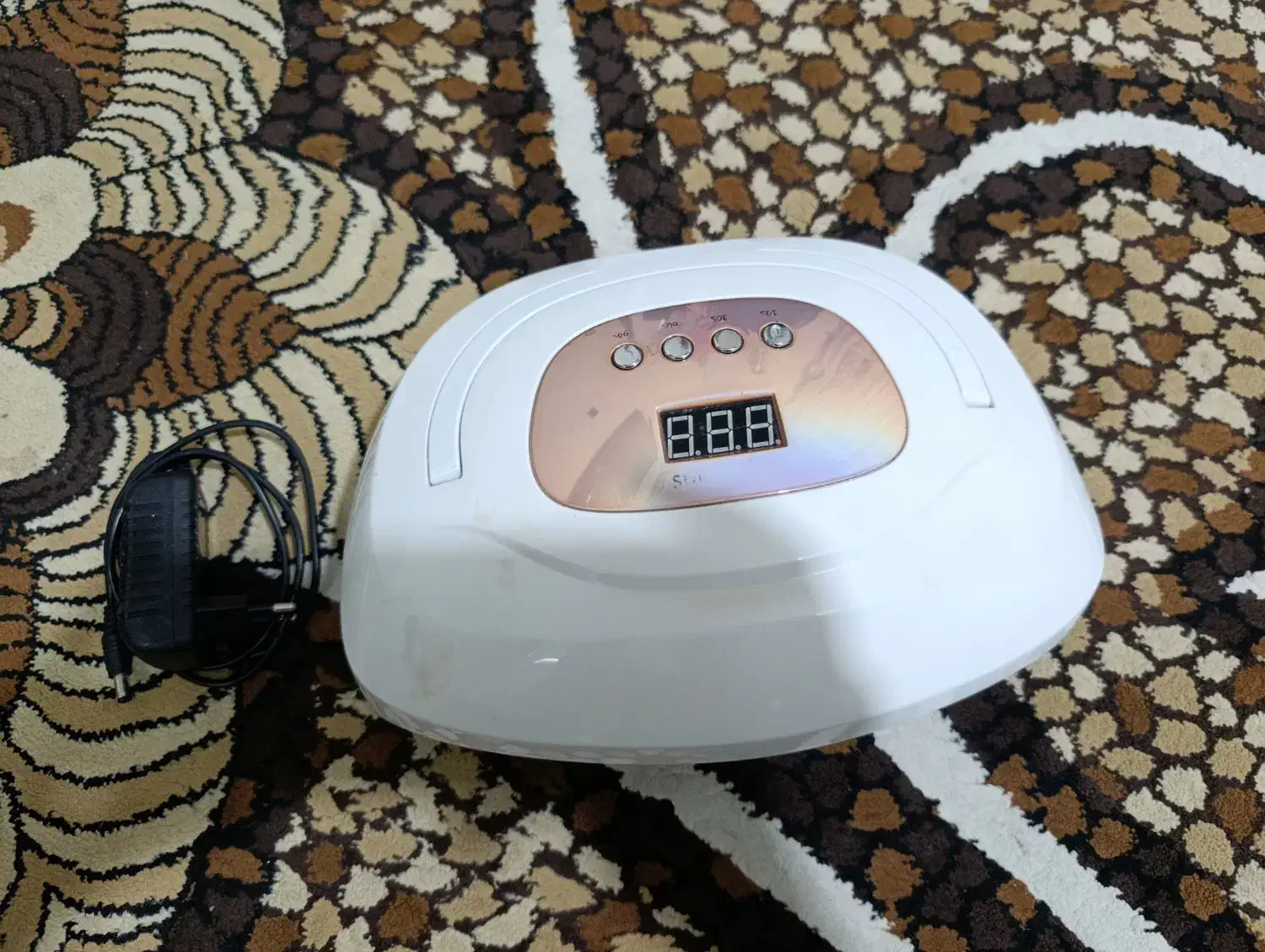 یک دستگاه UV|آرایشی، بهداشتی، درمانی|رشت, لاکانی|دیوار