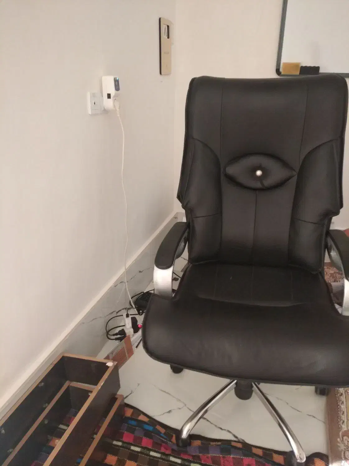 صندلی اداری|صندلی و نیمکت|قزوین, |دیوار