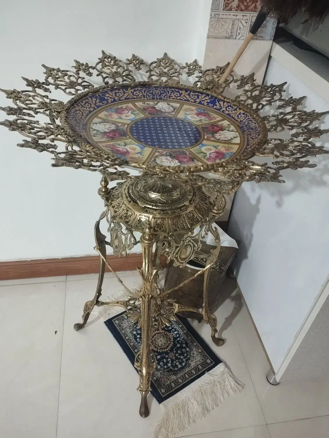 جا میوه کنار سالنی برنزی|ظروف سرو و پذیرایی|اراک, |دیوار