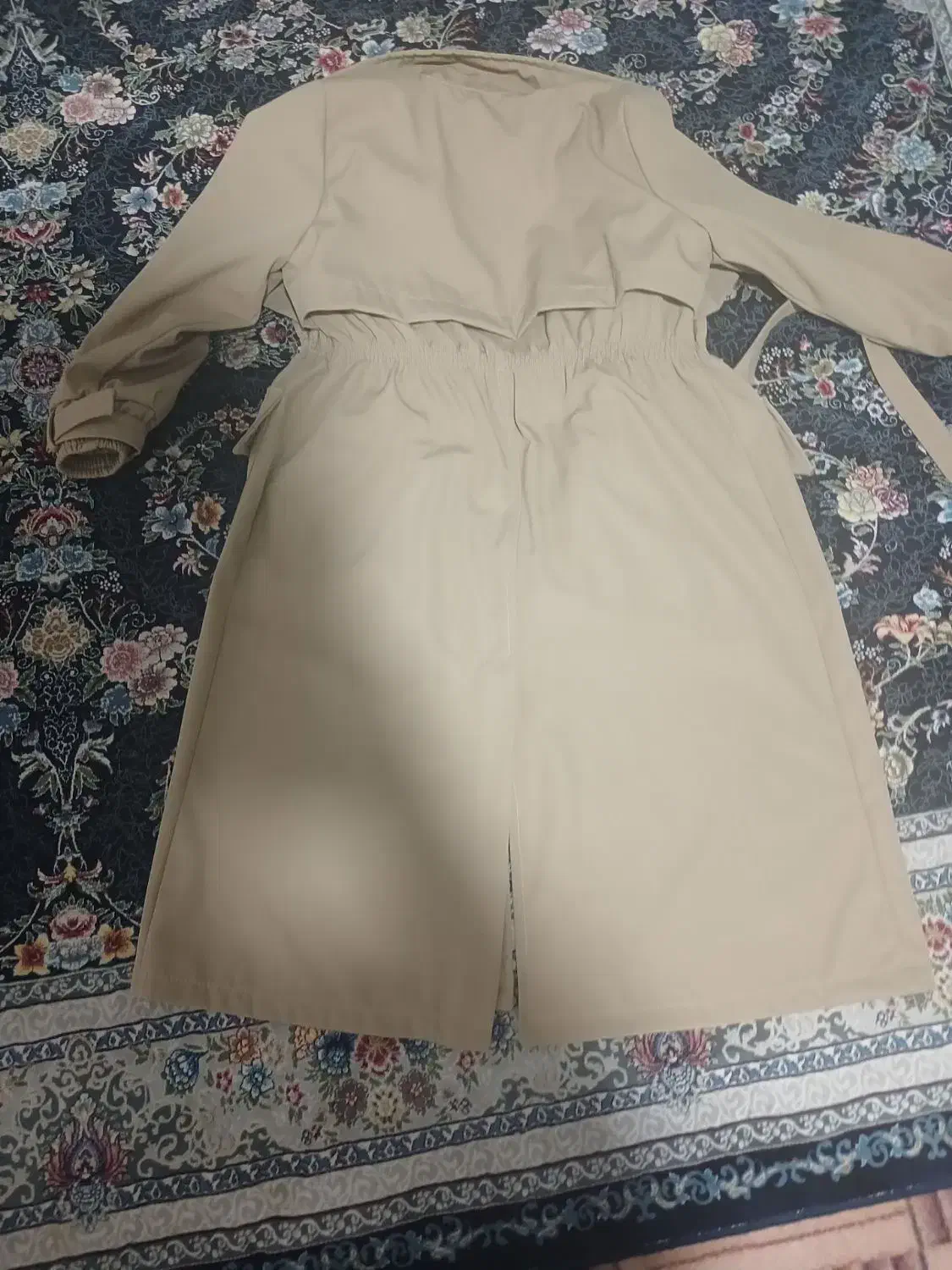 پالتو بارانی داخل خز|لباس|کنگاور, |دیوار