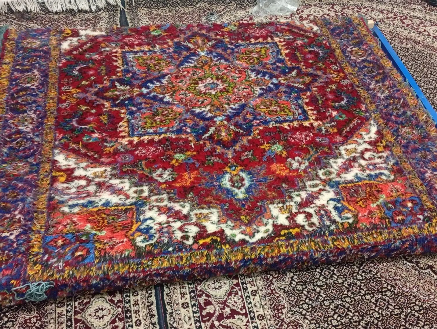 فرش دستباف|فرش|تهران, جمهوری|دیوار