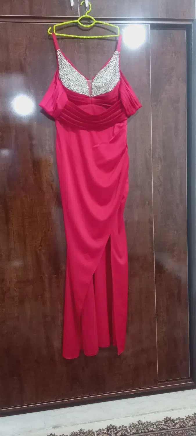 لباس مجلسی|لباس|فسا, |دیوار