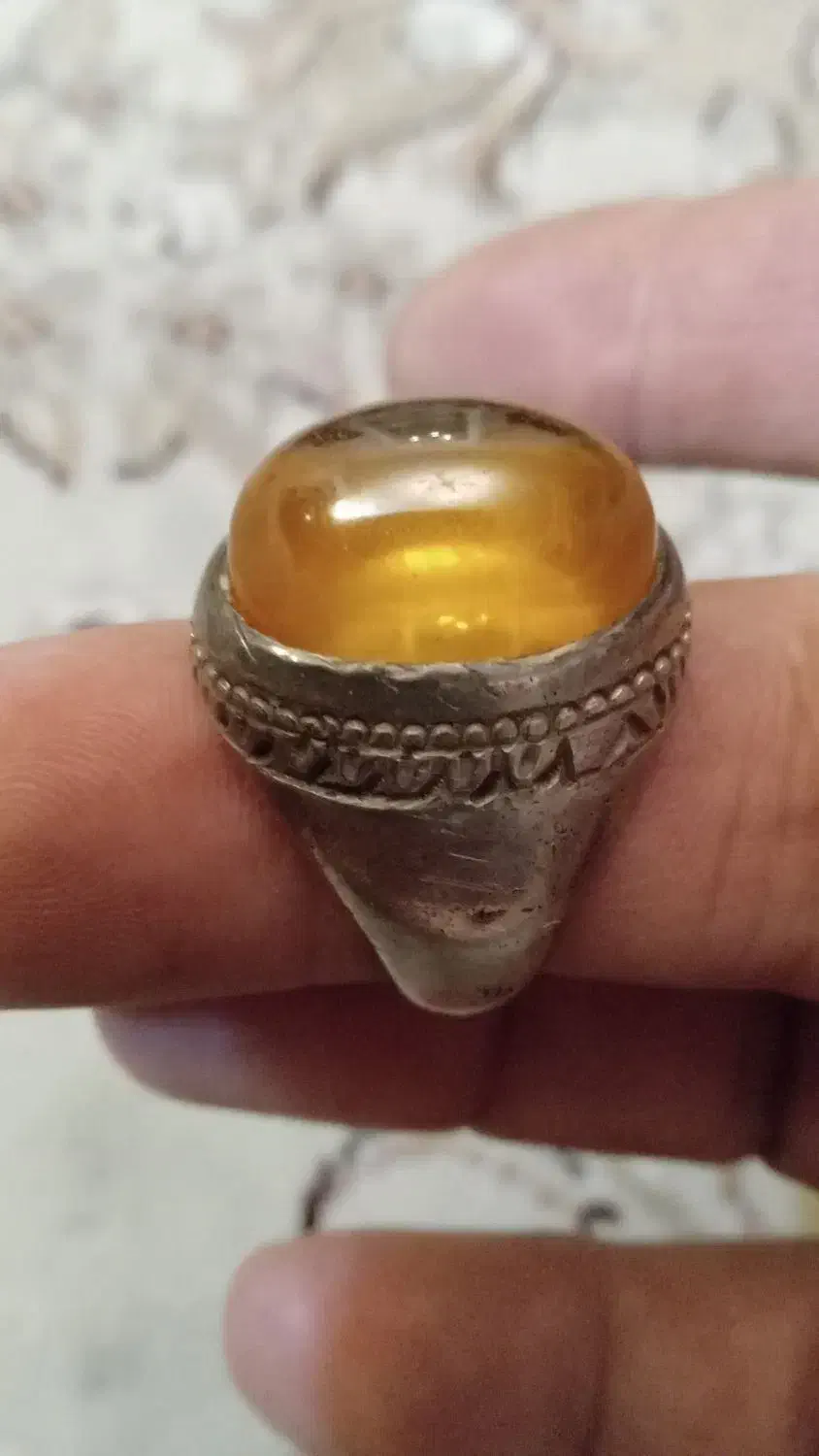 لعل لب|کلکسیون اشیاء عتیقه|گلپایگان, |دیوار