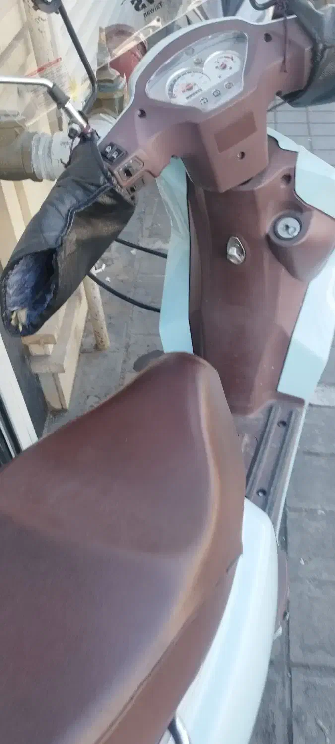 بنلی ستا مدل ۹۸ سالم|موتورسیکلت|تهران, دروازه شمیران|دیوار