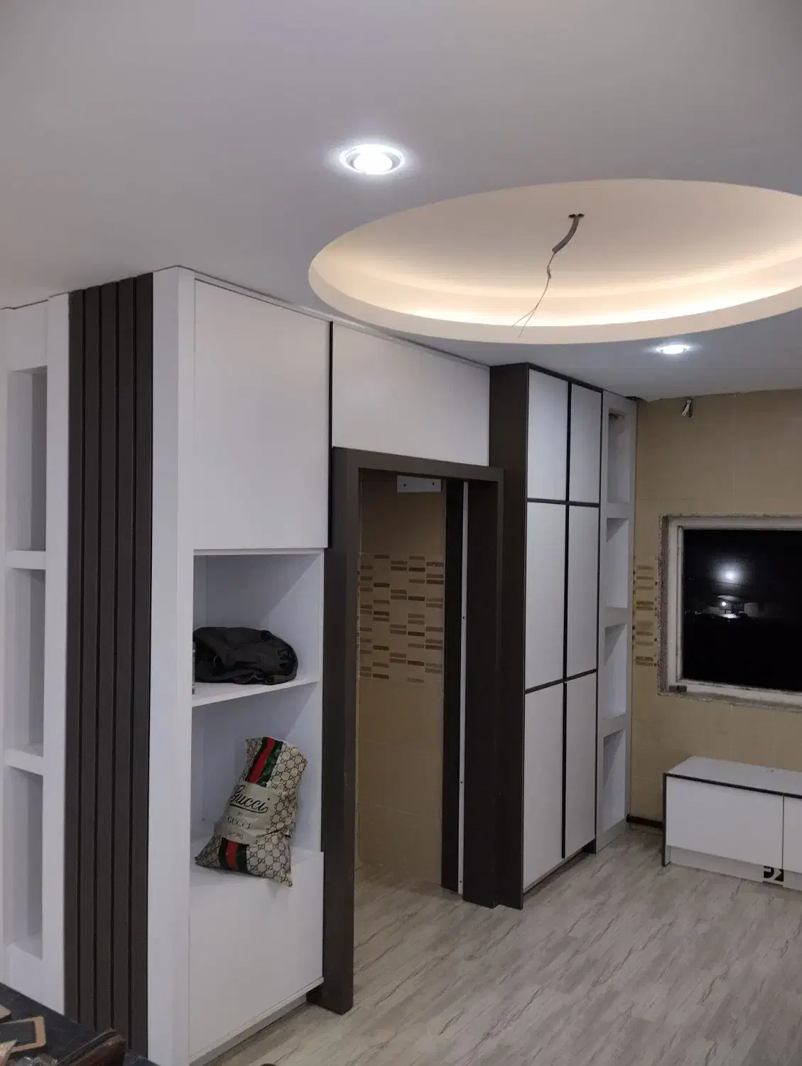 نصاب کابینت و قرنیز نبشی|خدمات پیشه و مهارت|گرگان, |دیوار