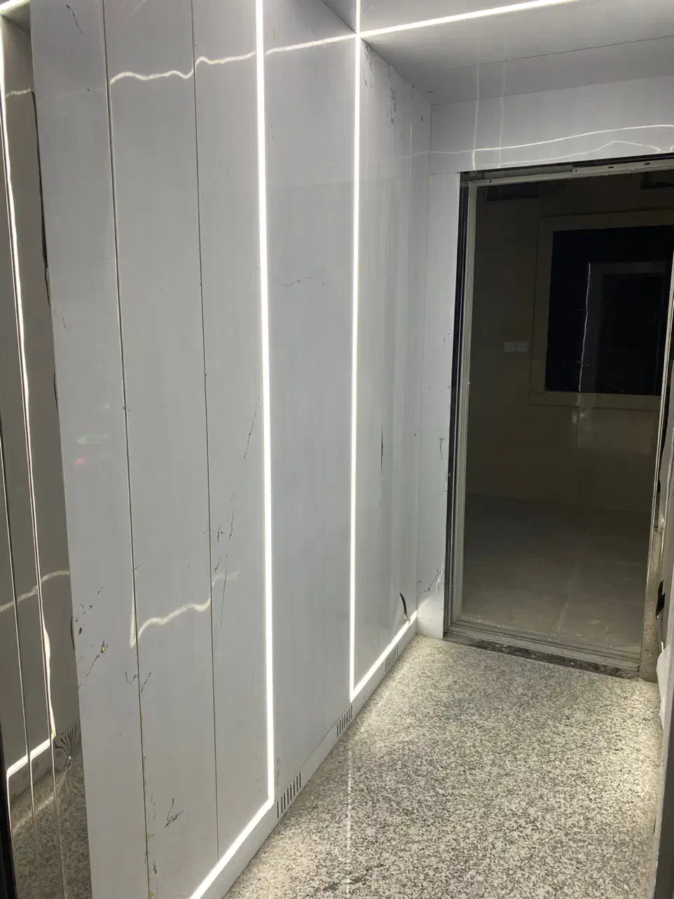 ۸۵ متر ۲ خواب ورداورد نوساز /روبه نما /ویو کوه|فروش آپارتمان|تهران, وردآورد|دیوار