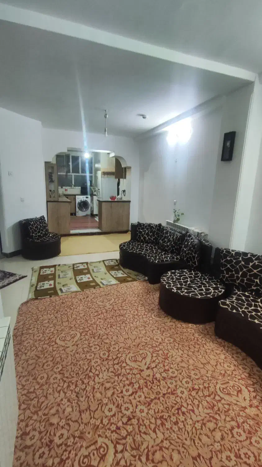 آپارتمان ۸۷ متری/۲خواب/خیابان سعدی|فروش آپارتمان|قم, شهرک شهرداری|دیوار