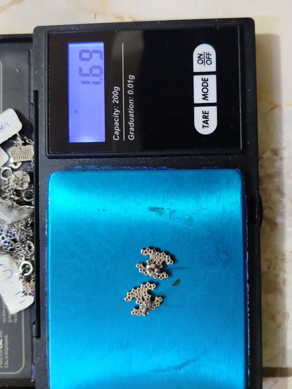 گوشواره میخی نقره|جواهرات|تهران, سبلان (لشگر)|دیوار