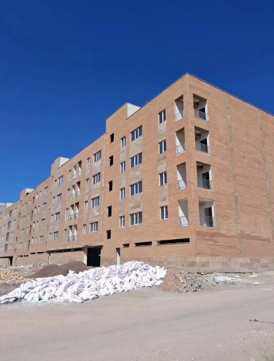 ۹۰متر ۲خوابه/بهترین لوکیشن/قسطی|فروش آپارتمان|پرند, فاز ۶|دیوار