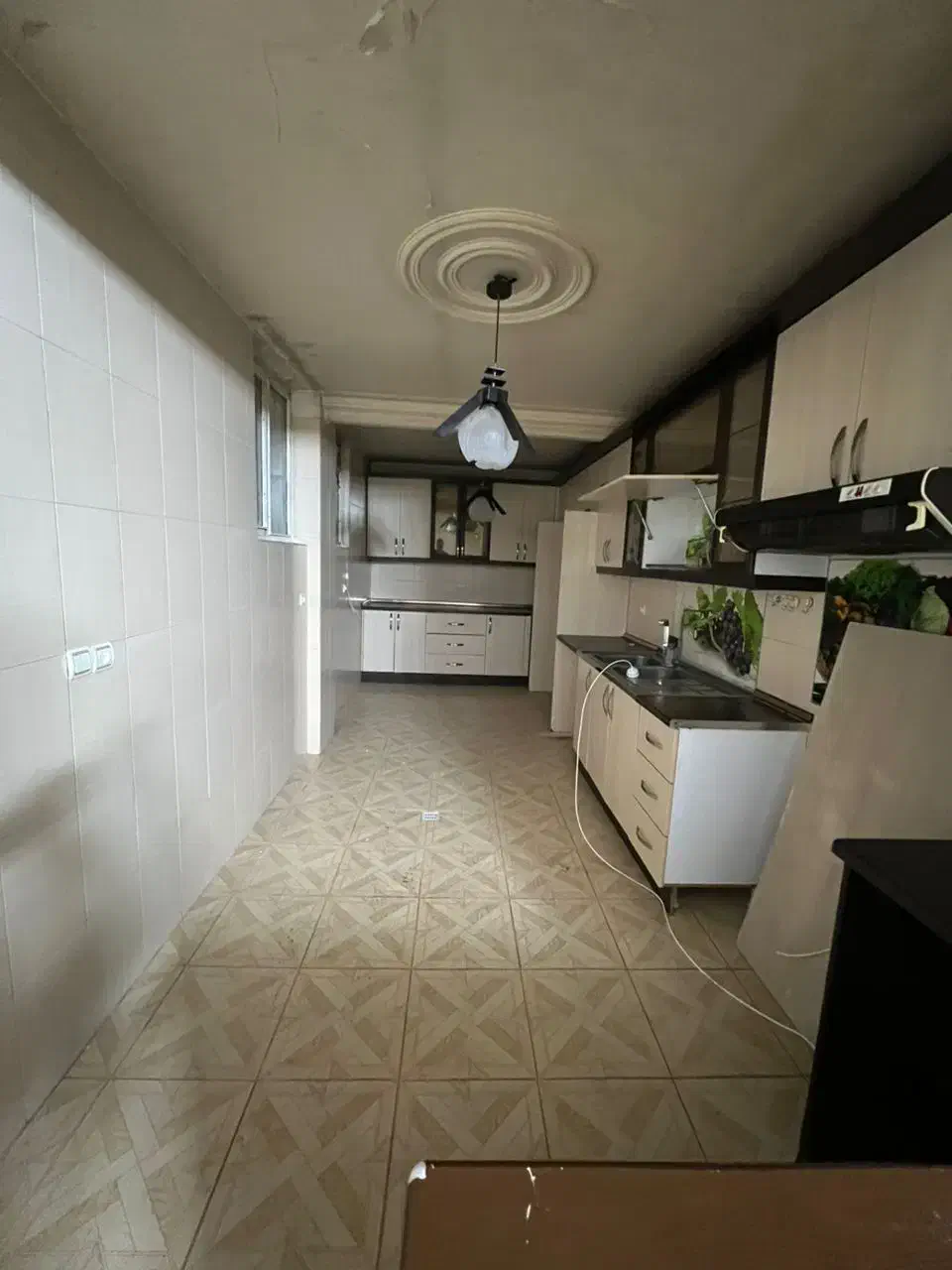 حیات ویلایی رهن و اجاره|اجارهٔ خانه و ویلا|ری, سیزده آبان|دیوار