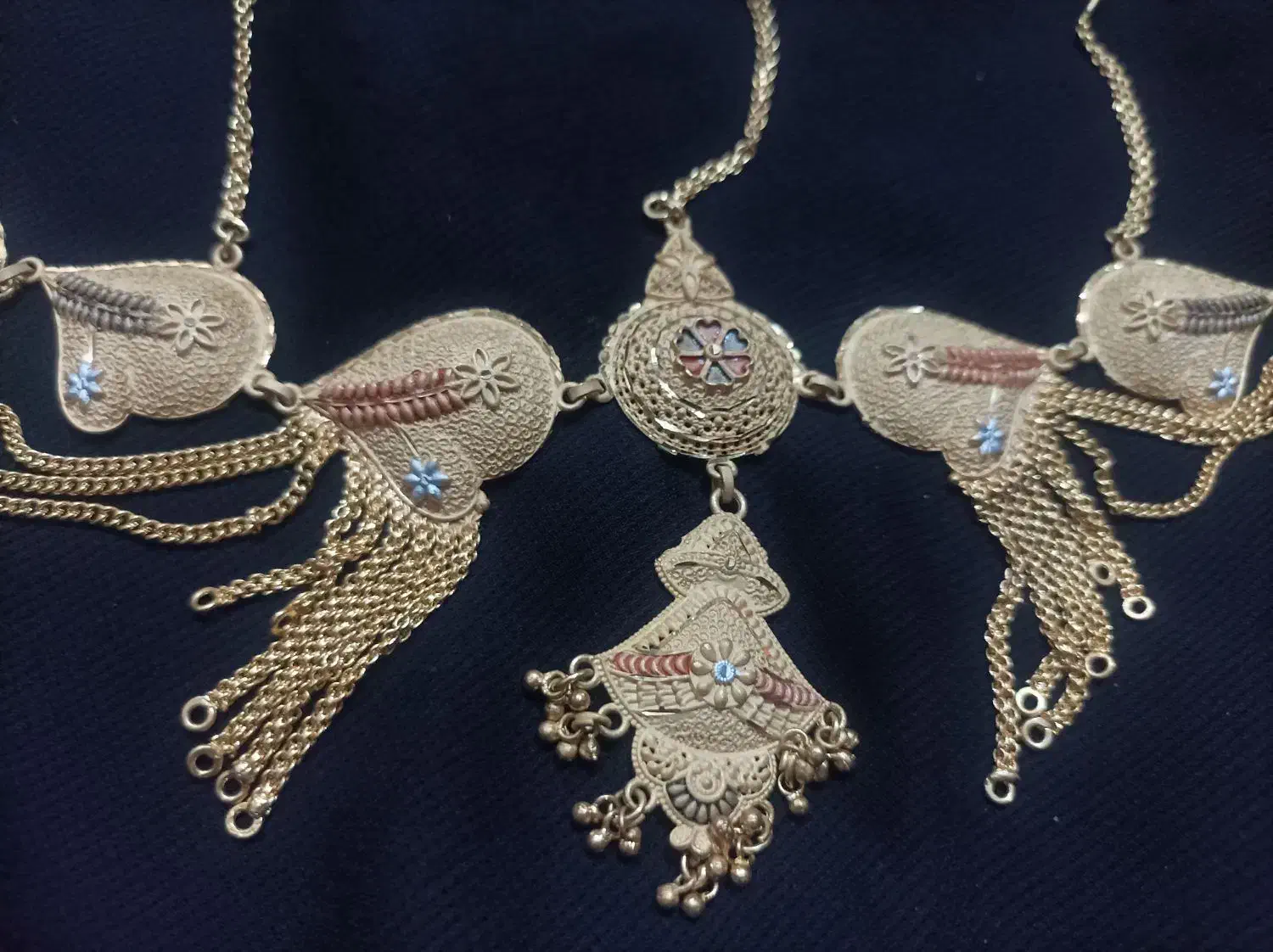 سربند بلوچی بَدل|بدلیجات|بمپور, |دیوار