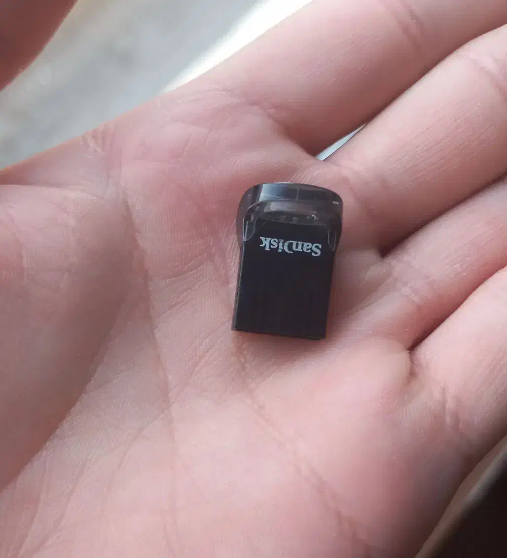 فلش 128 گیگ سن دیسک SanDisk Ultra Fit CZ430|قطعات و لوازم جانبی رایانه|ایلام, |دیوار