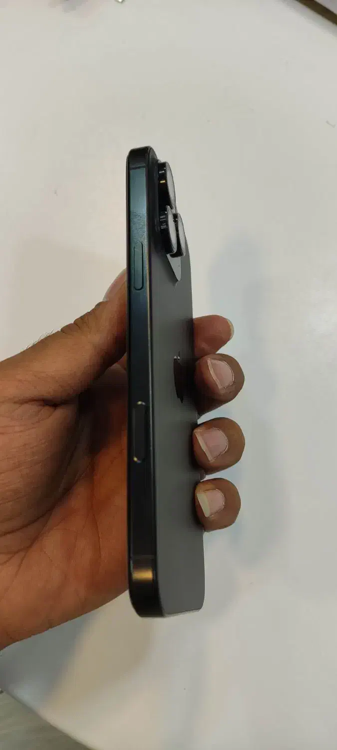 اپل iPhone 16 Pro Max با حافظهٔ ۲۵۶ گیگابایت|موبایل|رفسنجان, |دیوار