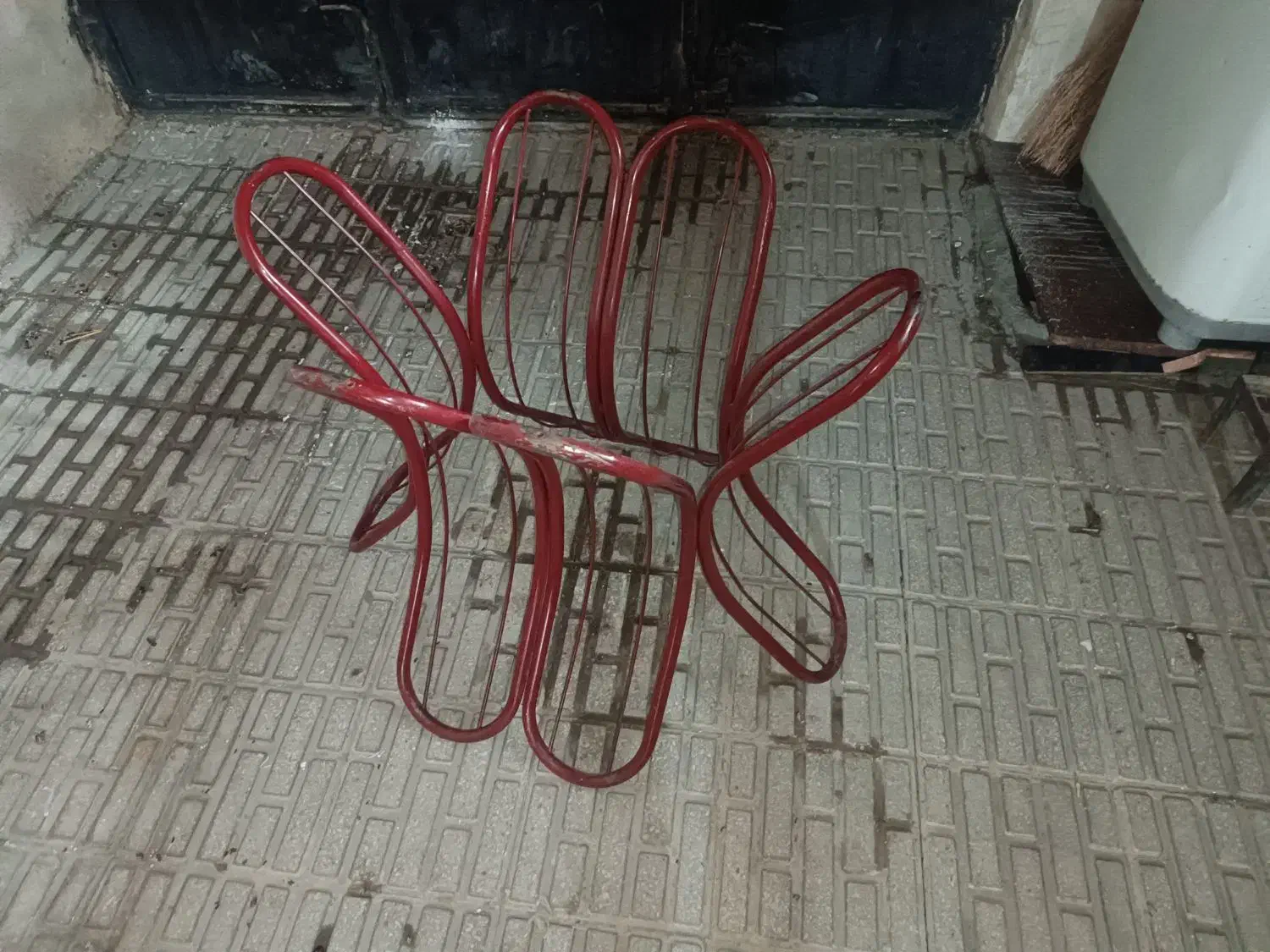 میز نهار خوری کاملاً سالم ومحکم|میز و صندلی غذاخوری|کرمانشاه, |دیوار