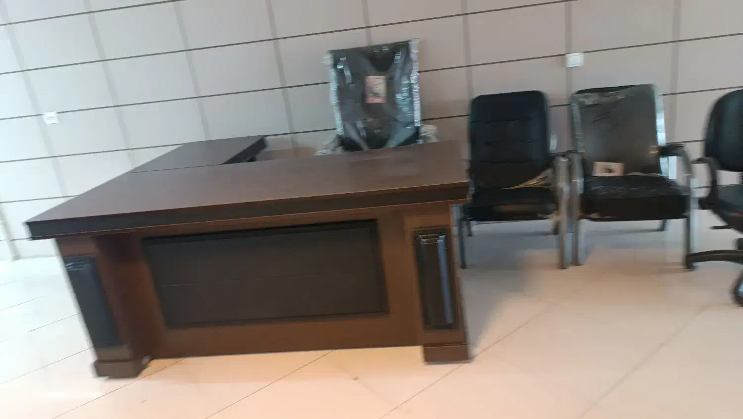 میز مدیریت با صندلی|دفتر کار|گنبد کاووس, |دیوار