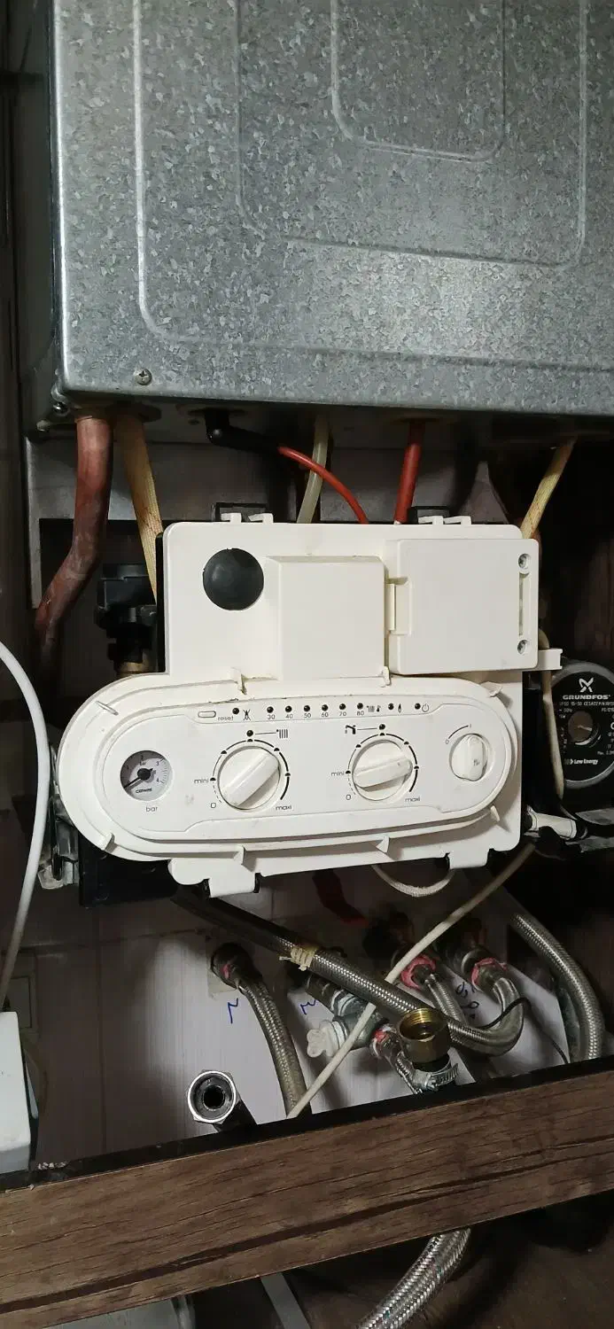 نصب و تعمیر پکیج و آبگرمکن شبانه روزی|خدمات پیشه و مهارت|تهران, تهرانپارس غربی|دیوار