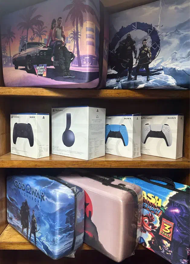 کنسول پلی استیشن ۵ استاندارد آکبند|کنسول، بازی ویدئویی و آنلاین|رشت, حاجی آباد|دیوار