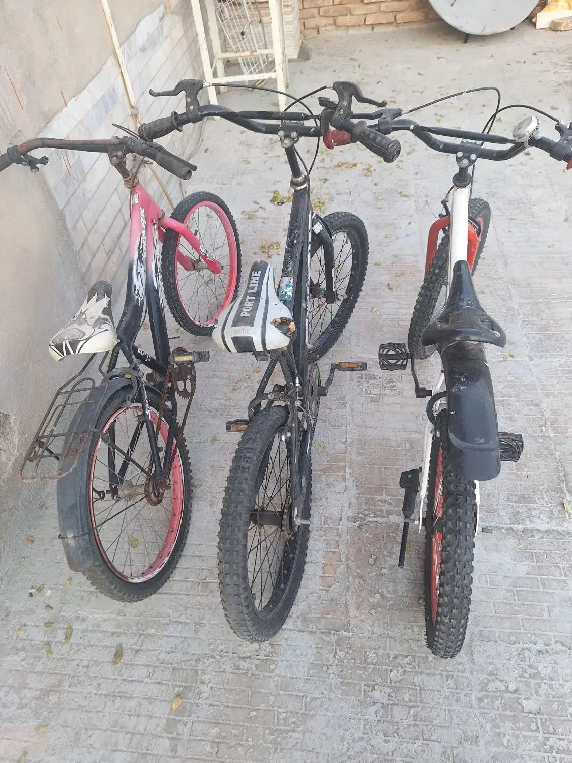 3 عدد دو چرخه 20|دوچرخه، اسکیت، اسکوتر|چوار, |دیوار