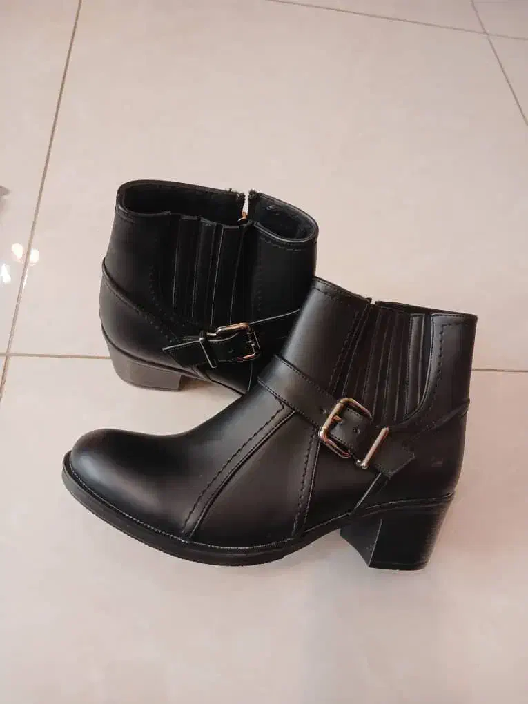 وسایل شخصی کیف و کفش|کیف، کفش، کمربند|شاهین‌شهر, شهرک گلدیس|دیوار