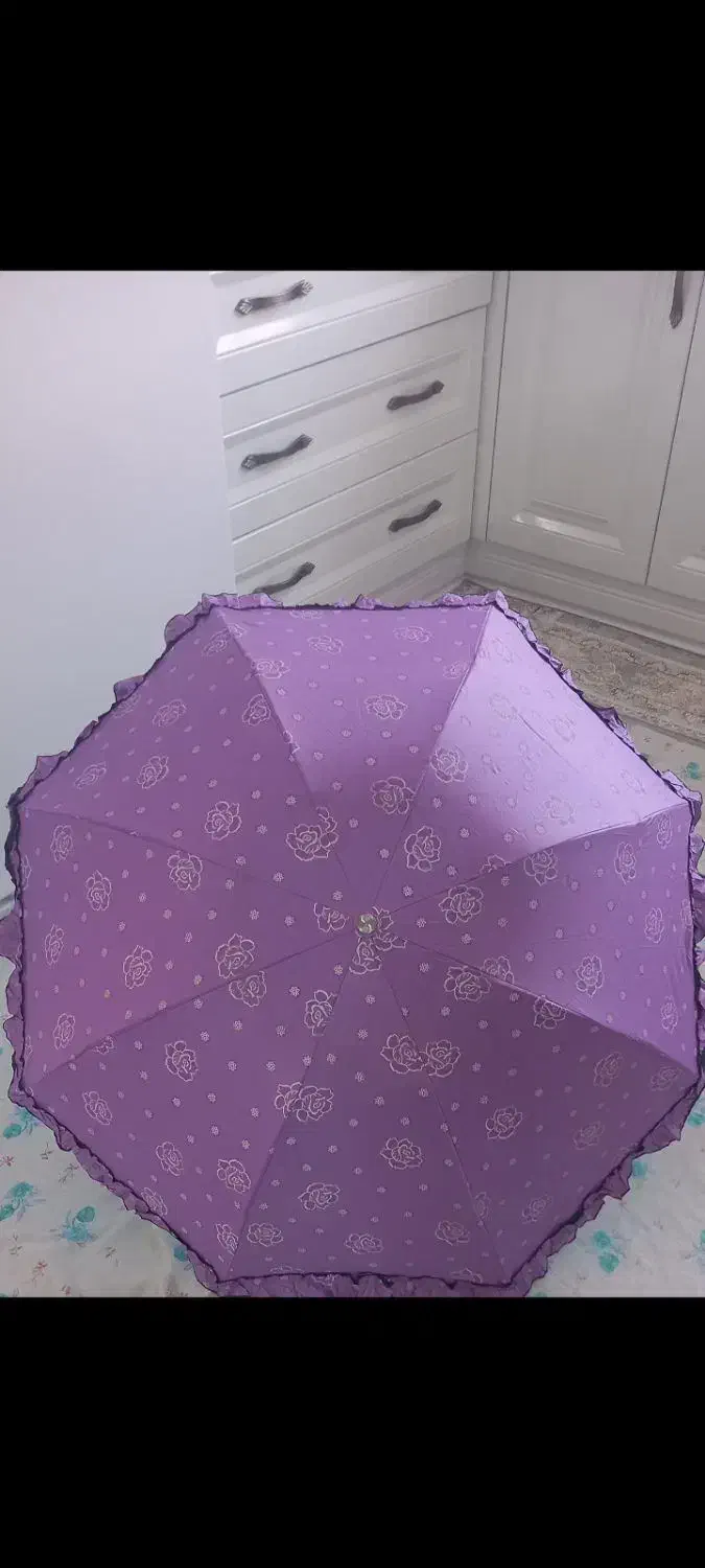 چتر دخترانه|کفش و لباس بچه|اشتهارد, |دیوار