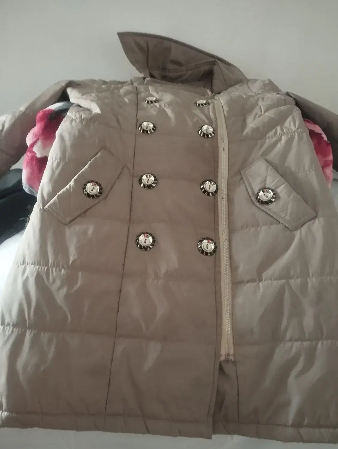 کاپشن|لباس|همدان, |دیوار