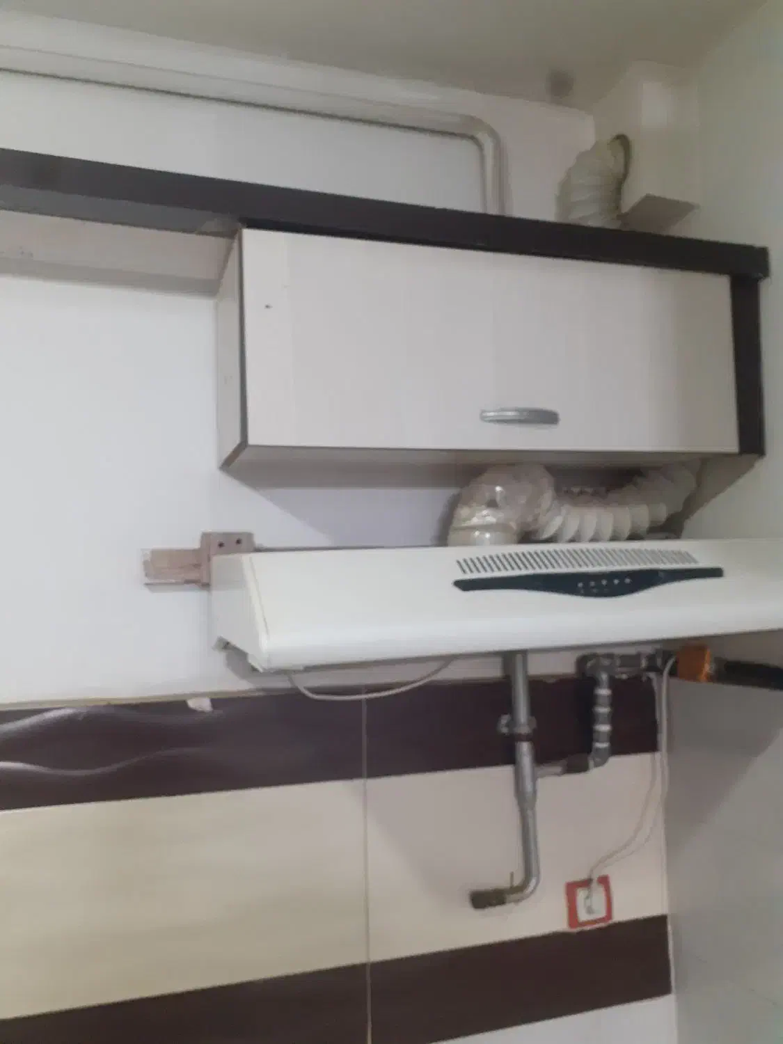 کابینت|مصالح و تجهیزات ساختمان|گلبهار, شهر جدید گلبهار|دیوار