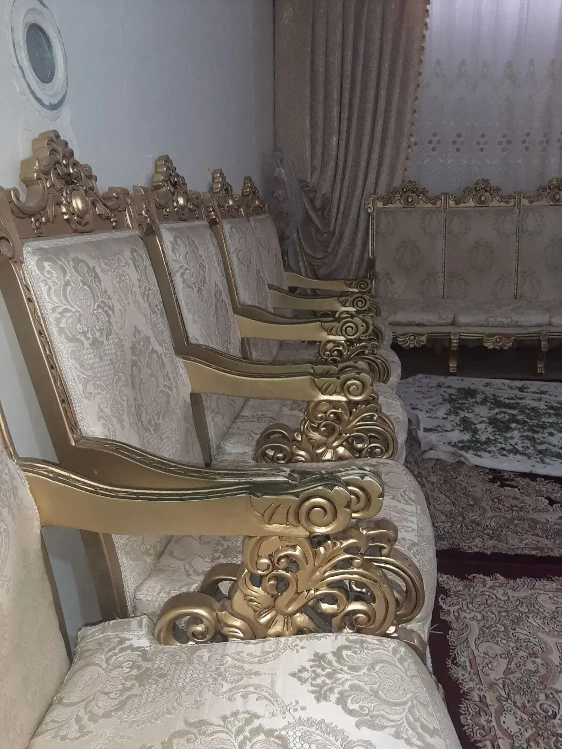 مبل سلتنطی|مبلمان خانگی و میز عسلی|خوی, |دیوار