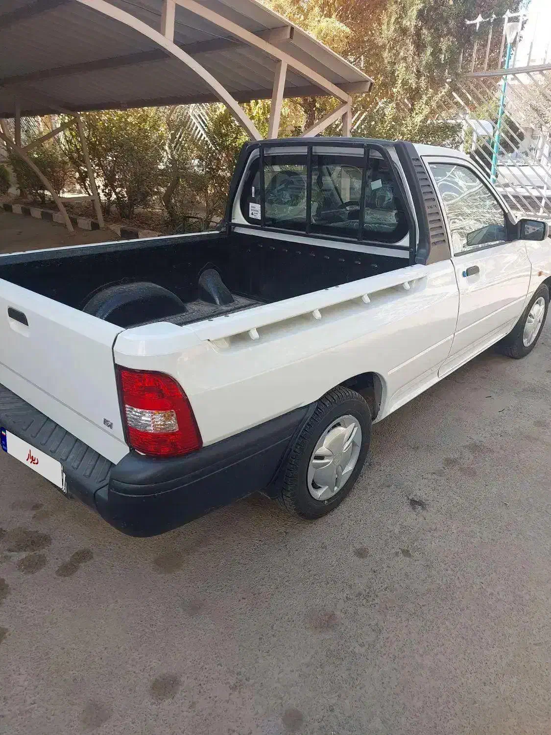 پراید وانت ۱۵۱ se پاششی با لاینر ۱۴۰۴|خودرو سواری و وانت|یزد, |دیوار