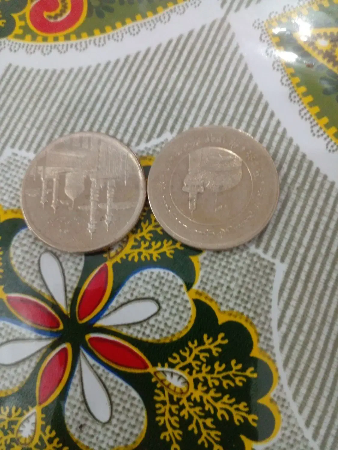 ۵۰۰  ۳ ارول|کلکسیون سکه، تمبر، اسکناس|رشت, لاکان|دیوار